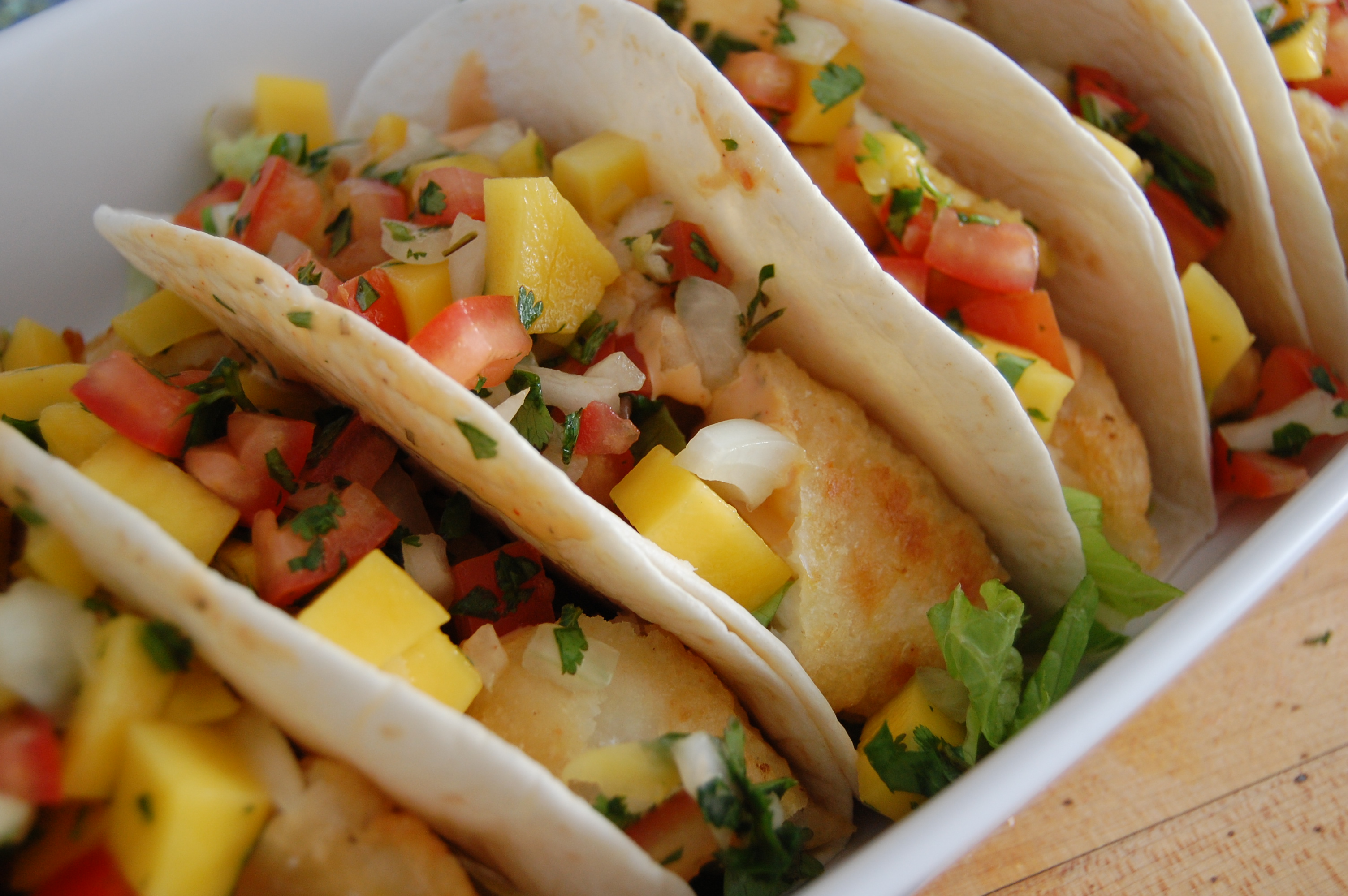 fish tacos with mango salsa